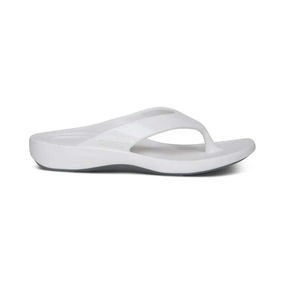 Aetrex Women's Maui Flips White