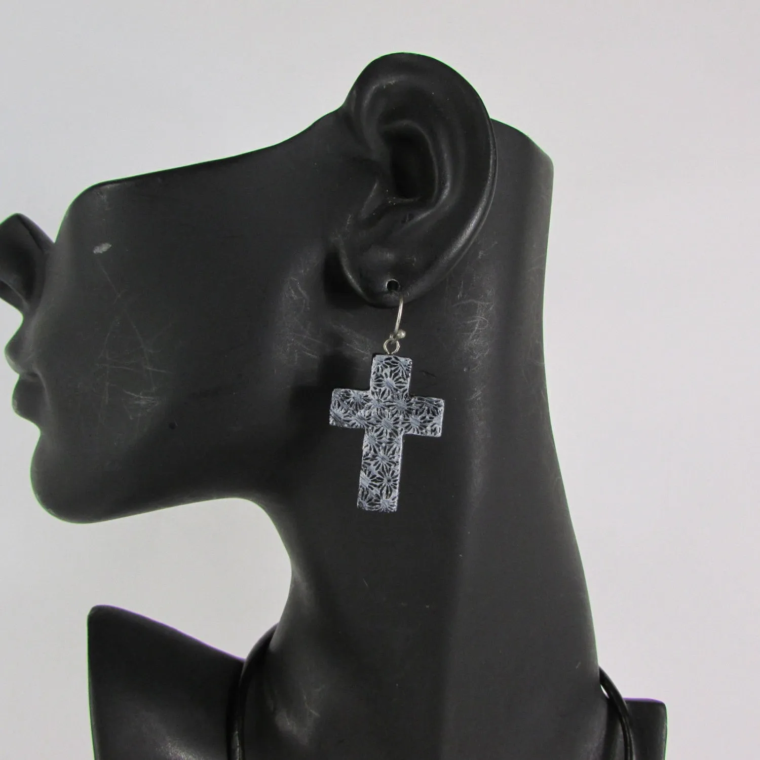 Black Rope Large 3D Metallic Black Cross Pendant Faith Necklace Earrings