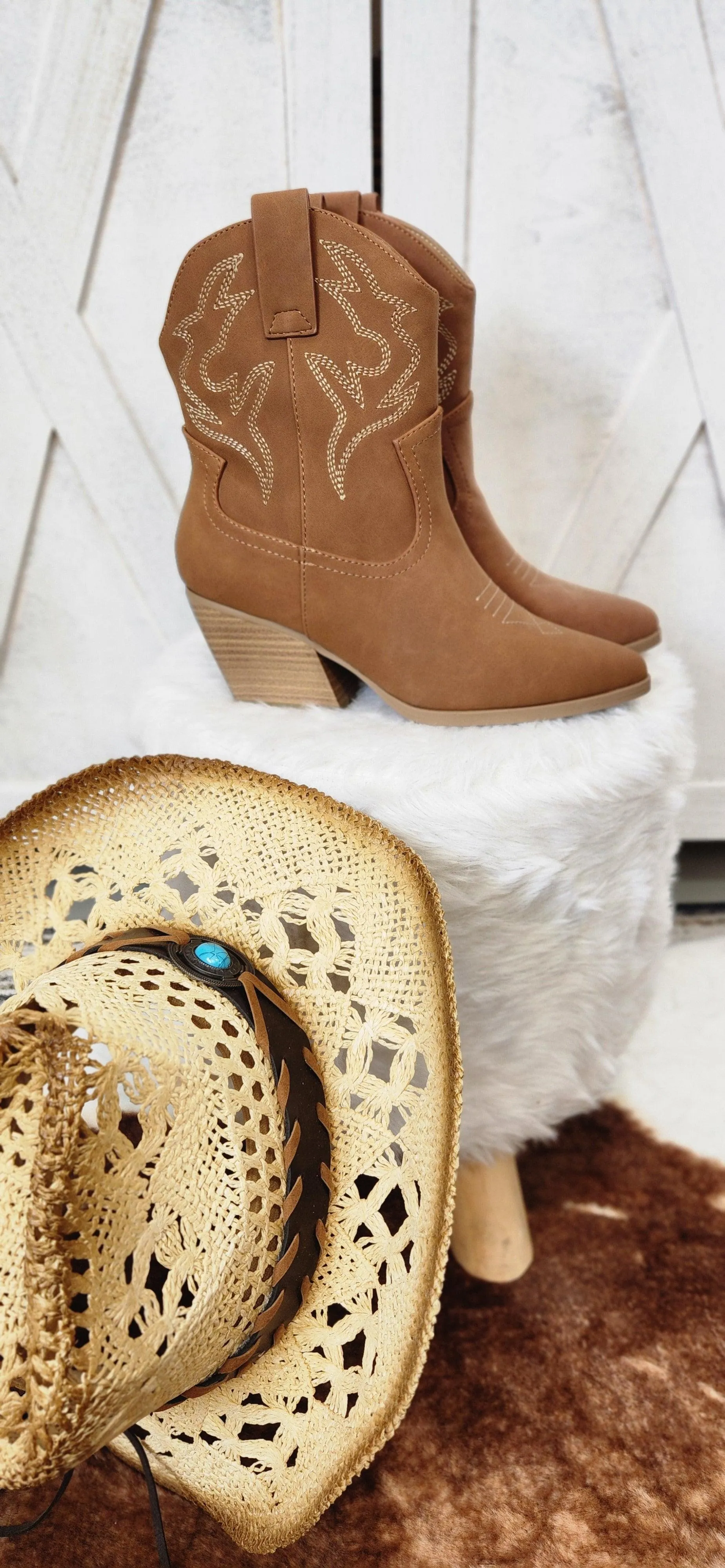 BLAZING CASUAL WESTERN BOOTS