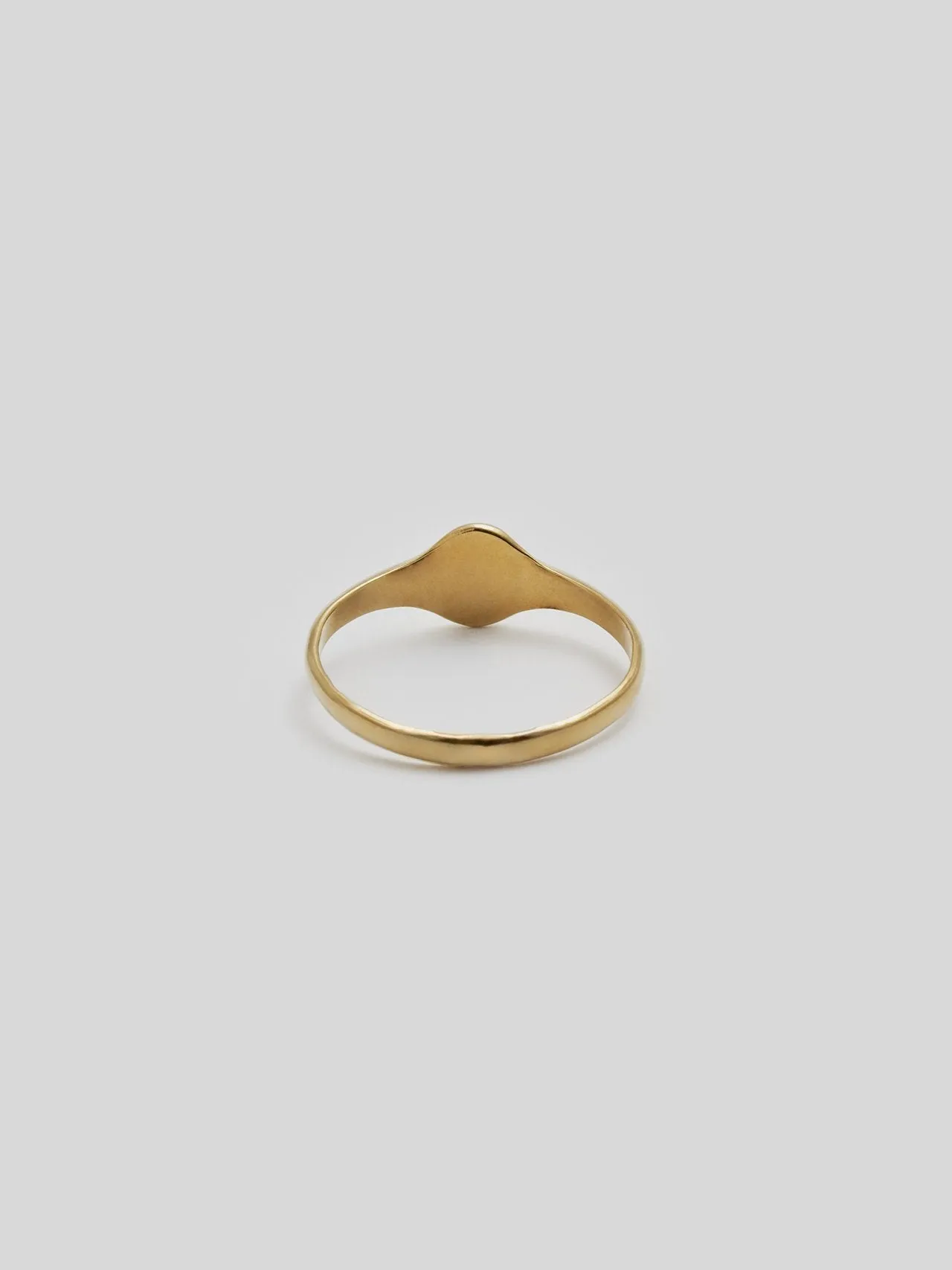 Loren Stewart :: Mini Oval Signet Ring