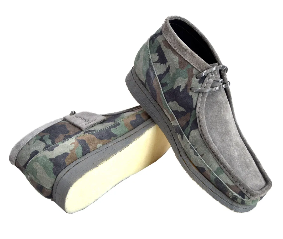 Walker 200 Camouflage - Stylish Mens Casual Shoe with High Durability