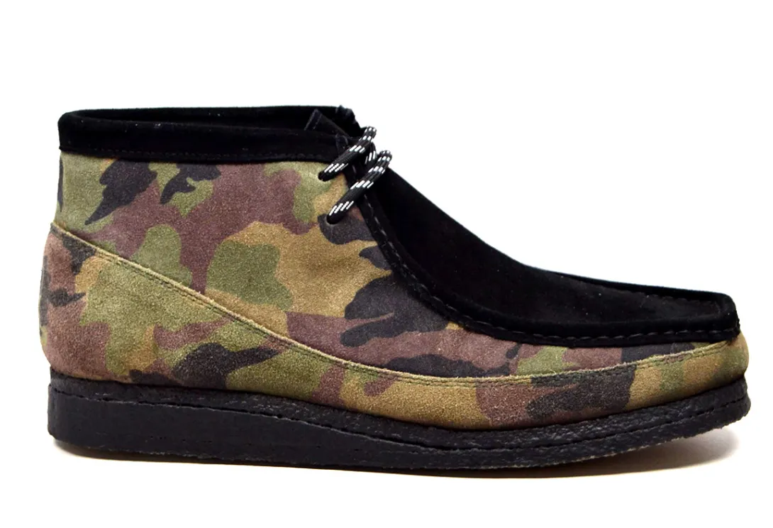 Walker 200 Camouflage - Stylish Mens Casual Shoe with High Durability