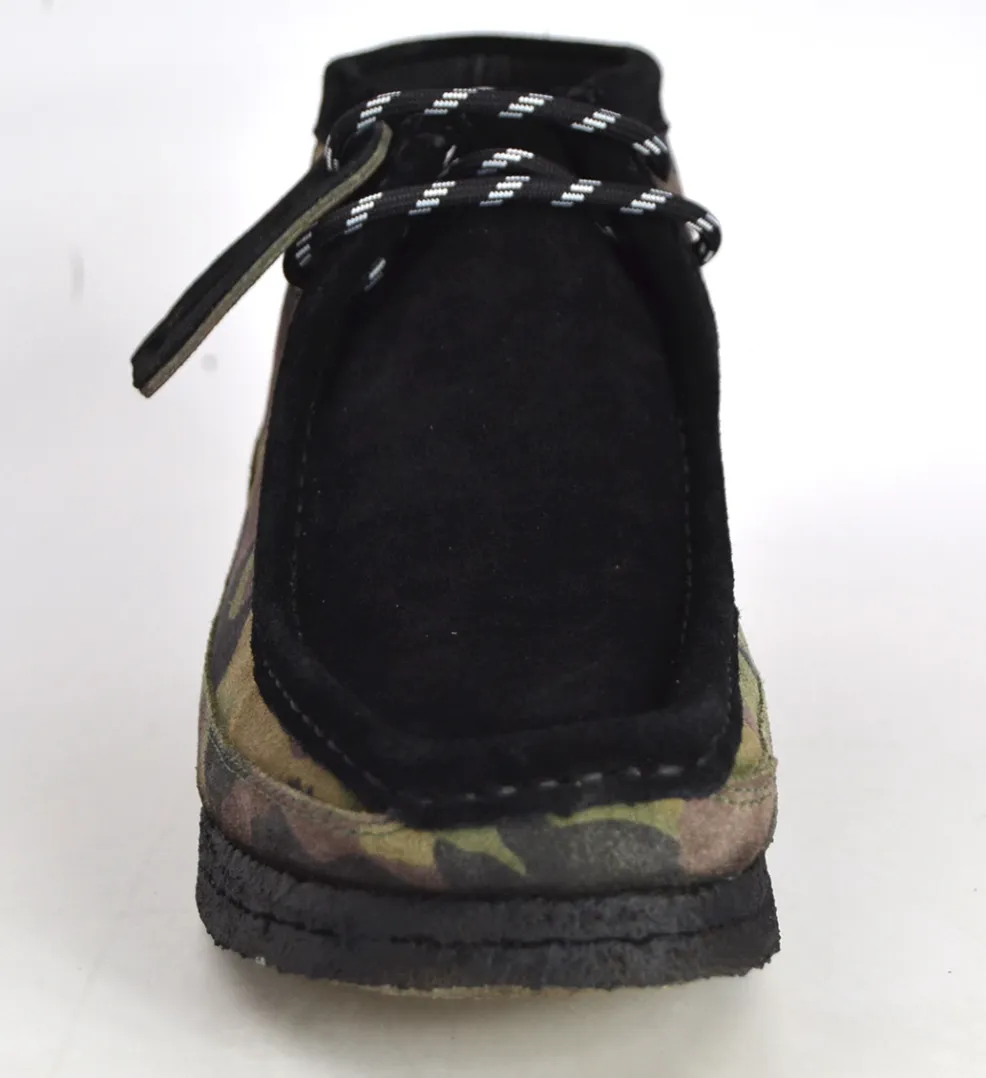 Walker 200 Camouflage - Stylish Mens Casual Shoe with High Durability